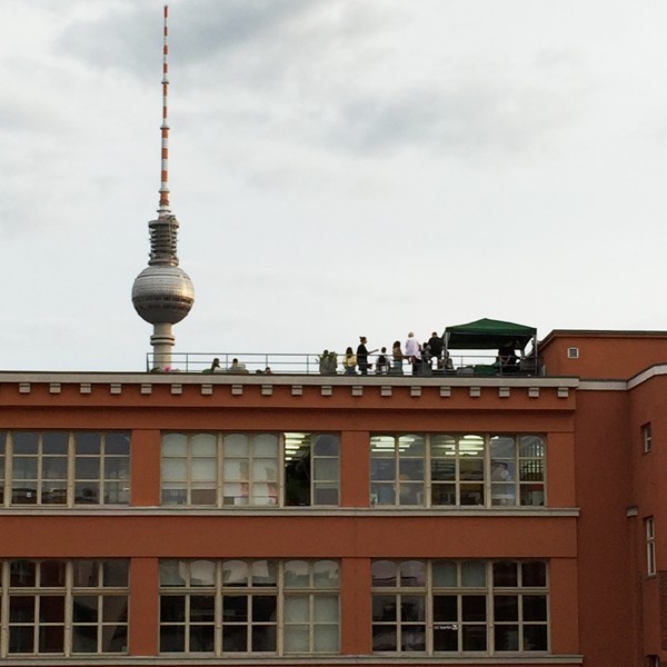 soirée, toit,rooftop, underground, Berlin, Allemagne, bière