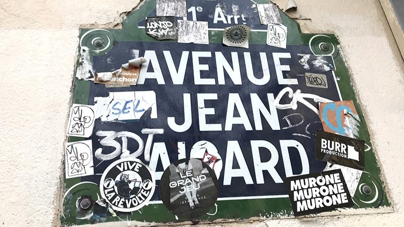 stickers, paris, graffiti, street art, paris