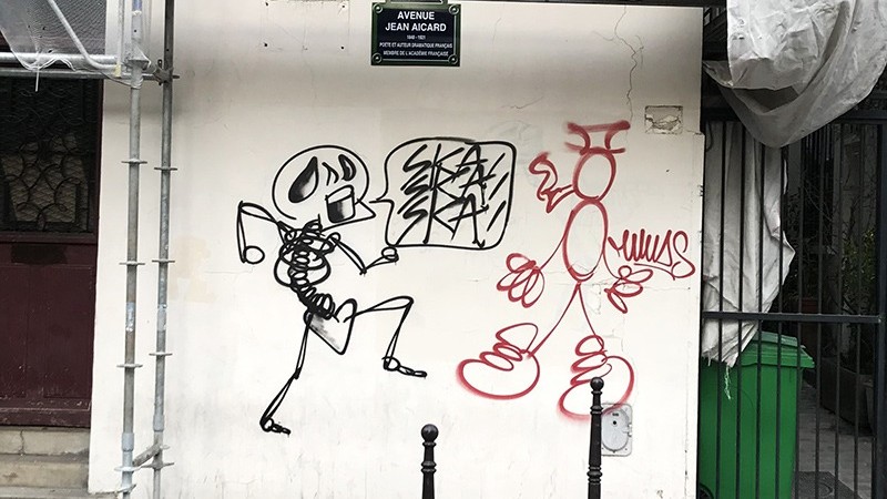 personnage, bizarre, weird, street art, graffiti