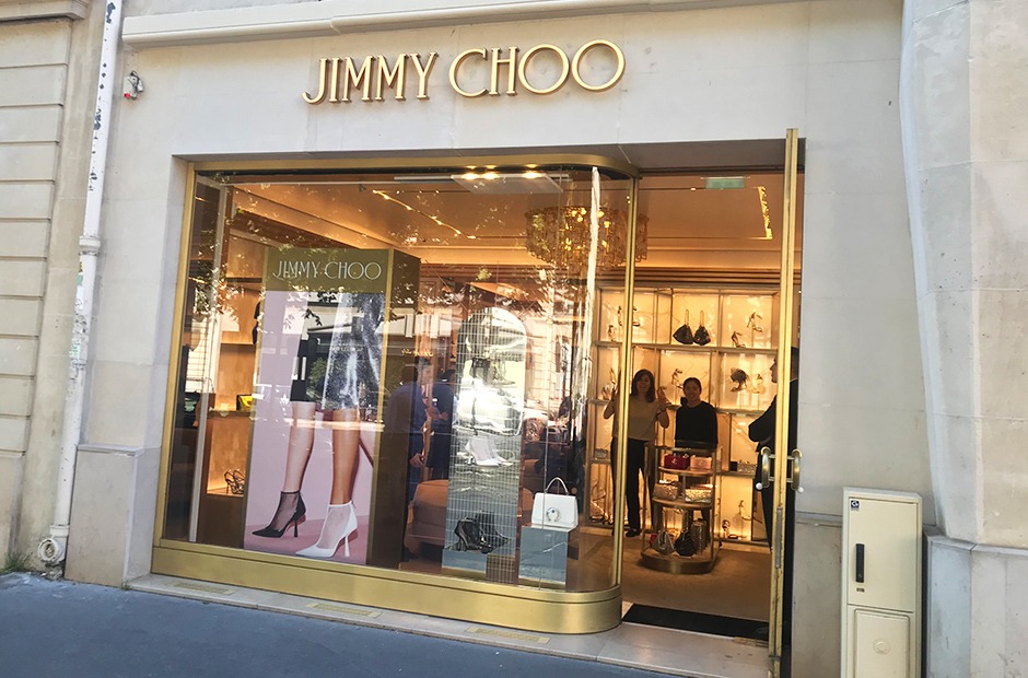 vitrine, luxe, montaigne, paris façade, magasin, Jimmy Choo